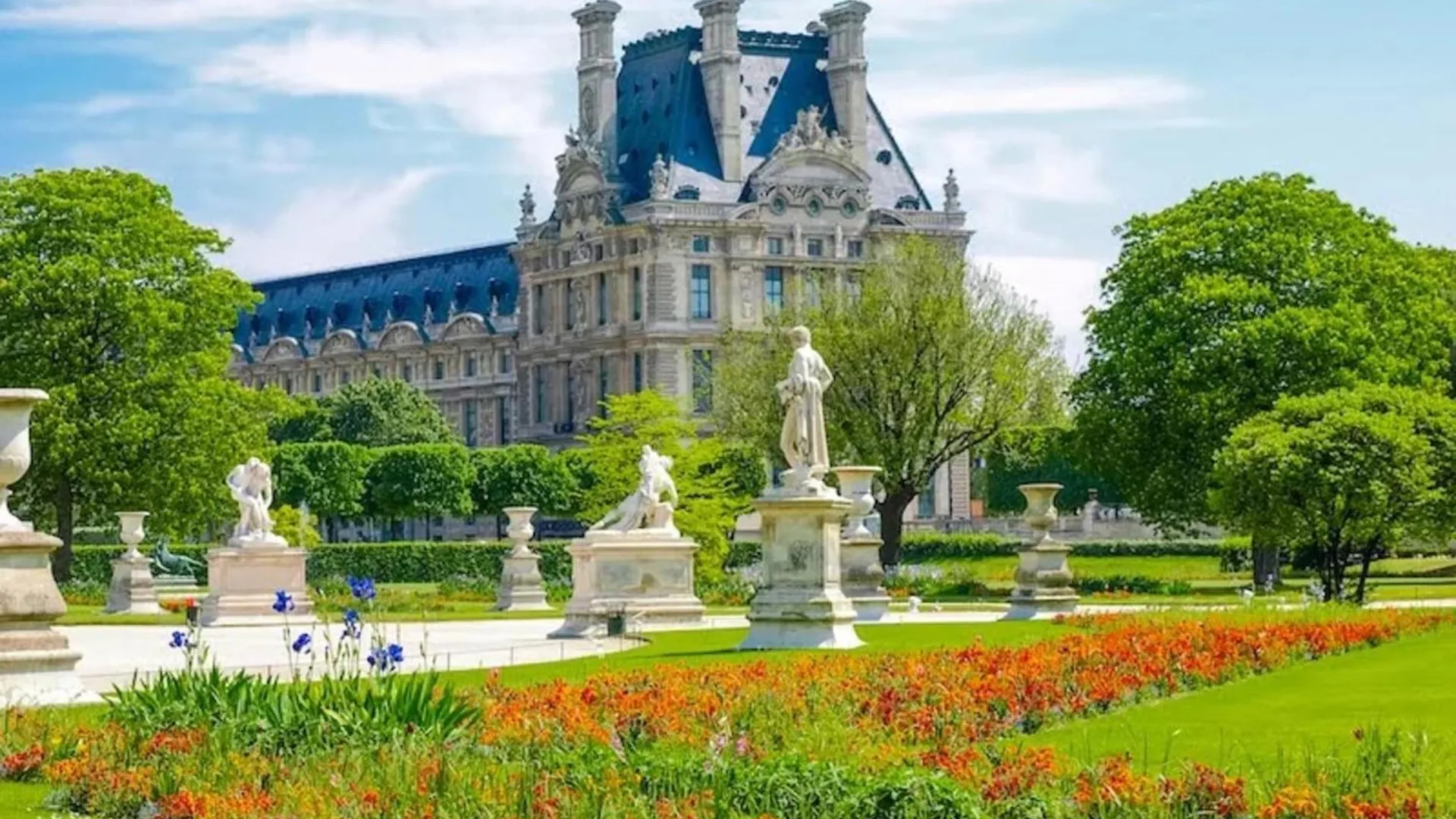 1581 Typical Luxurious Parisian Getaway Apartman