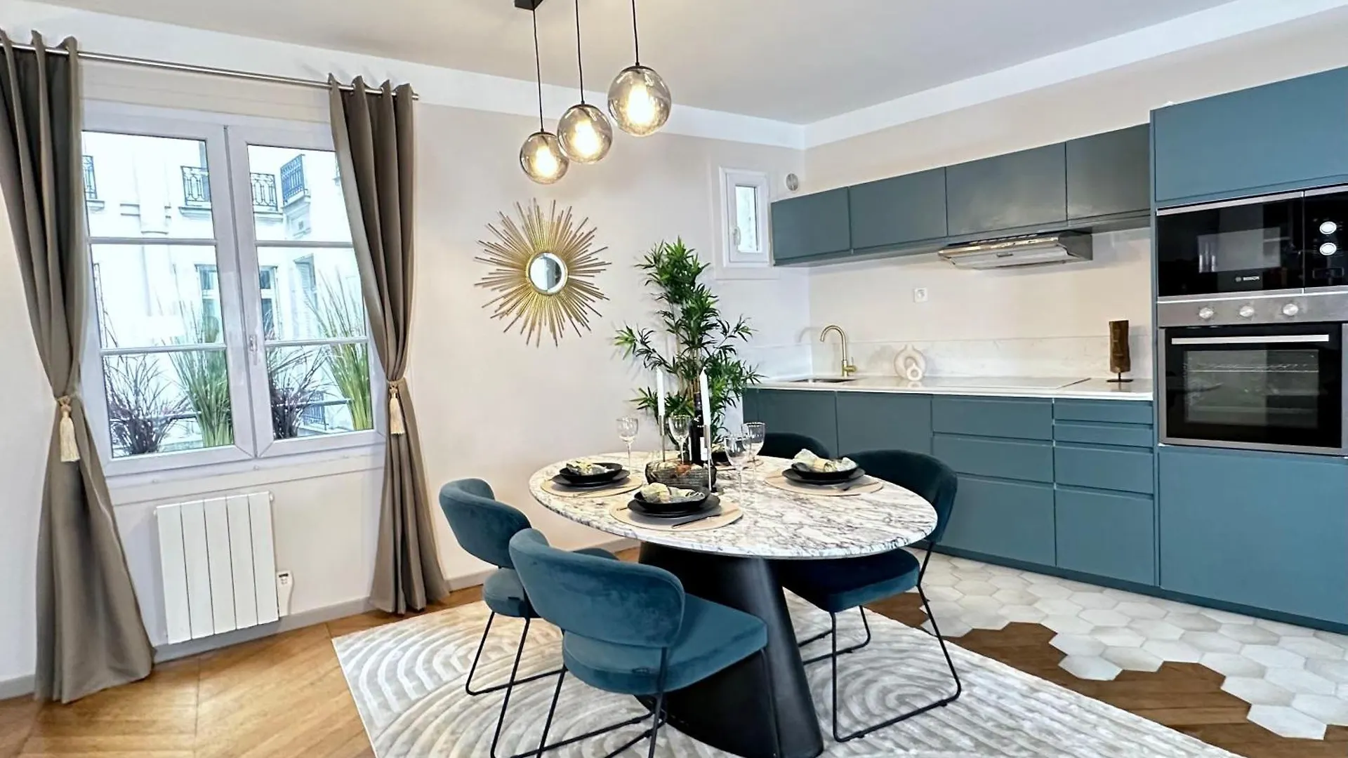 1581 Typical Luxurious Parisian Getaway Apartment France